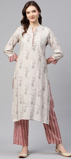 Casual Beige and Brown color Salwar Kameez in Cotton fabric with Straight Floral, Printed work : 1731941