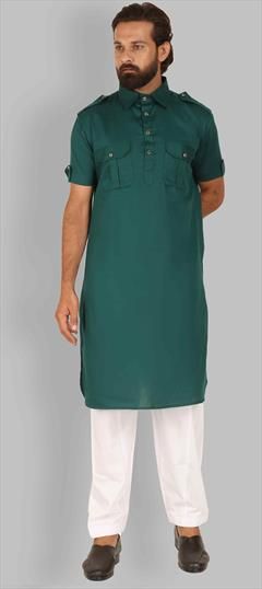 Green color Pathani Suit in Cotton fabric with Thread work : 1734266