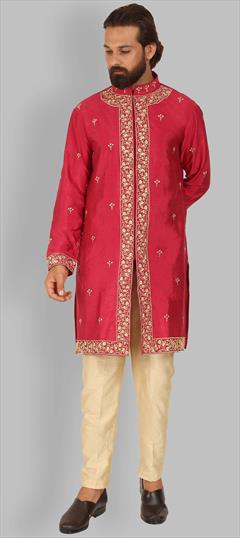Red and Maroon color Kurta Pyjamas in Raw Silk fabric with Embroidered, Thread work : 1738800