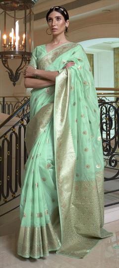 Traditional Green color Saree in Handloom fabric with Bengali Weaving work : 1739900