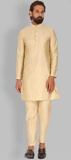 Gold color Kurta Pyjamas in Raw Silk fabric with Thread work : 1740351