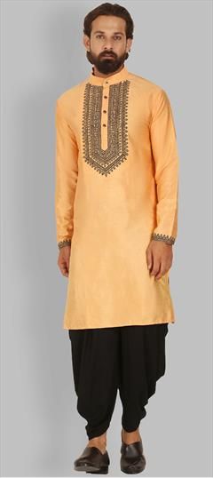 Gold color Dhoti Kurta in Raw Silk fabric with Resham, Thread work : 1740354
