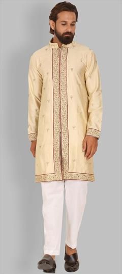 Gold color Kurta Pyjamas in Raw Silk fabric with Thread, Zari work : 1740363