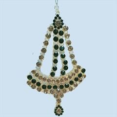 Green color Mang Tikka in Metal Alloy studded with CZ Diamond & Gold Rodium Polish : 1743618