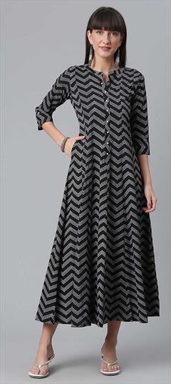 Casual Black and Grey color Kurti in Crepe Silk fabric with A Line, Long Sleeve Printed work : 1746777