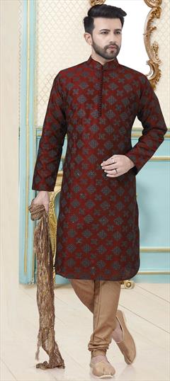 Red and Maroon color Kurta Pyjamas in Dupion Silk fabric with Embroidered, Thread work : 1747755