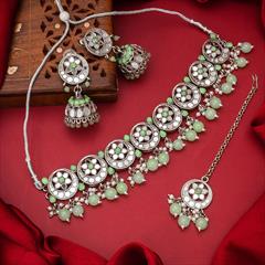 Green color Necklace in Metal Alloy studded with Kundan & Silver Rodium Polish : 1750123