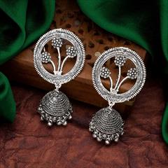 Silver color Earrings in Metal Alloy studded with Beads & Silver Rodium Polish : 1751622