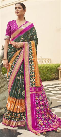 Casual, Traditional Green color Saree in Patola Silk, Silk fabric with South Printed, Stone work : 1756369