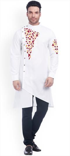 White and Off White color Kurta Pyjamas in Cotton fabric with Embroidered, Thread work : 1757511