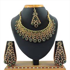 Green color Necklace in Metal Alloy studded with CZ Diamond & Gold Rodium Polish : 1757565