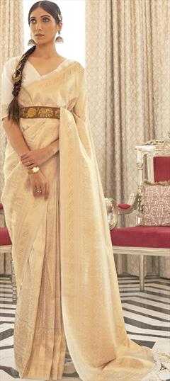 Traditional Beige and Brown color Saree in Handloom fabric with South Weaving work : 1758666