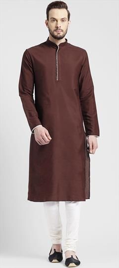 Red and Maroon color Kurta Pyjamas in Dupion Silk fabric with Embroidered, Thread work : 1759145