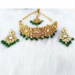 Green color Necklace in Metal Alloy studded with Kundan & Gold Rodium Polish : 1763307