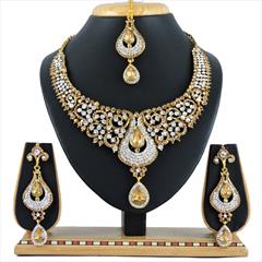 Gold color Necklace in Metal Alloy studded with CZ Diamond & Gold Rodium Polish : 1764161