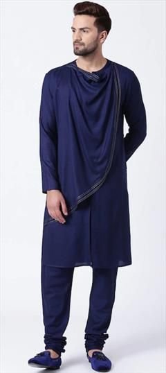 Blue color Kurta Pyjamas in Cotton fabric with Thread work : 1764729