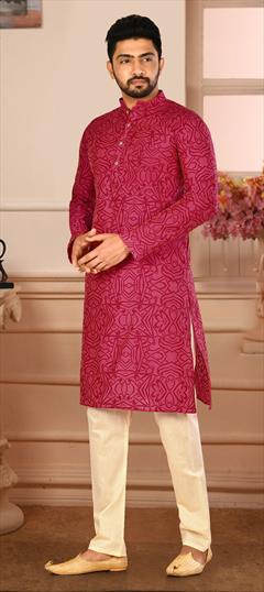 Pink and Majenta color Kurta Pyjamas in Blended Cotton fabric with Printed work : 1766968