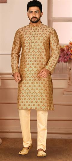 Beige and Brown color Kurta Pyjamas in Blended Cotton fabric with Printed work : 1766972
