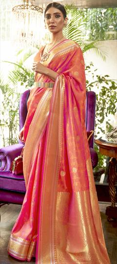 Traditional Pink and Majenta color Saree in Kanchipuram Silk, Silk fabric with South Weaving work : 1771368