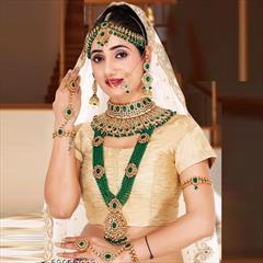 Green color Bridal Jewelry in Metal Alloy studded with CZ Diamond, Pearl & Gold Rodium Polish : 1773390
