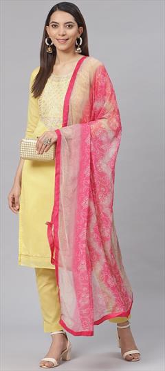 Casual Yellow color Salwar Kameez in Cotton fabric with Straight Embroidered, Printed, Thread work : 1776498