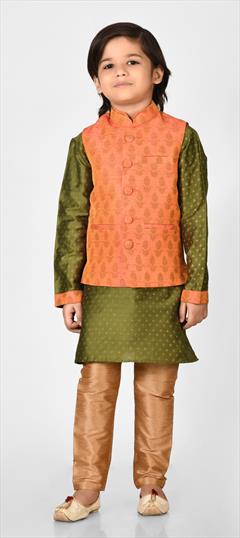 Green, Pink and Majenta color Boys Kurta Pyjama with Jacket in Art Silk fabric with Printed work : 1776556