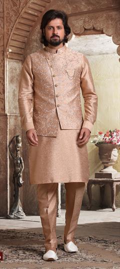 Pink and Majenta color Kurta Pyjama with Jacket in Art Silk fabric with Broches, Embroidered, Thread work : 1780234