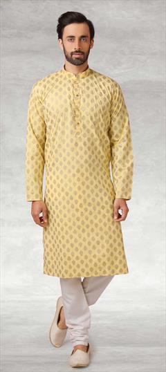 Yellow color Kurta Pyjamas in Cotton fabric with Printed work : 1780889