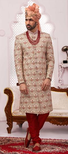 White and Off White color Sherwani in Banarasi Silk fabric with Embroidered, Thread, Zari work : 1780930
