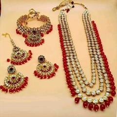 Red and Maroon color Bridal Jewelry in Metal Alloy studded with Kundan & Gold Rodium Polish : 1782242
