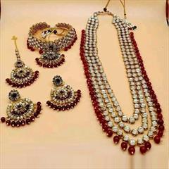 Red and Maroon color Bridal Jewelry in Metal Alloy studded with Kundan & Gold Rodium Polish : 1782244