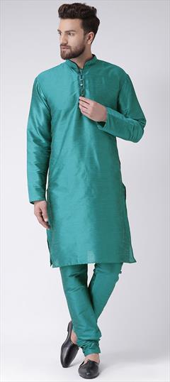Green color Kurta Pyjamas in Dupion Silk fabric with Thread work : 1785216