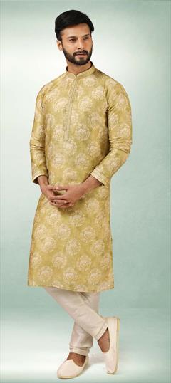 Gold color Kurta Pyjamas in Art Silk fabric with Printed work : 1786165