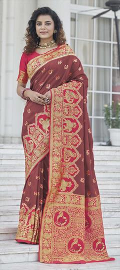 Traditional, Wedding Beige and Brown color Saree in Banarasi Silk, Silk fabric with South Weaving, Zari work : 1786959