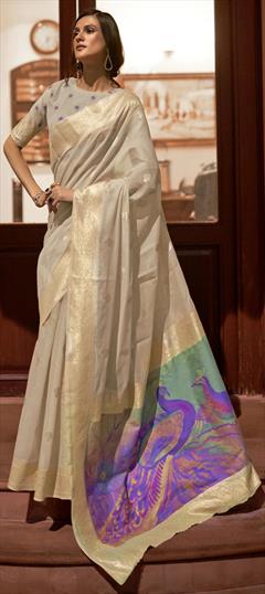Traditional Beige and Brown color Saree in Handloom fabric with South Weaving work : 1788435