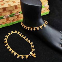 Yellow color Anklet in Metal Alloy studded with Beads & Gold Rodium Polish : 1789215