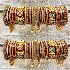 Multicolor color Bangles in Metal Alloy studded with Pearl & Gold Rodium Polish : 1794495