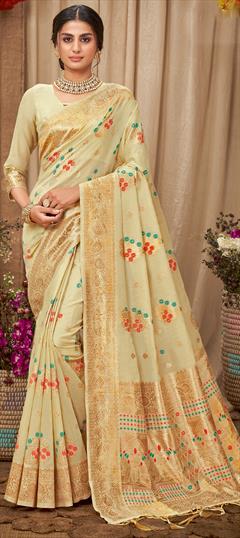 Traditional White and Off White color Saree in Cotton fabric with Bengali Weaving work : 1795891