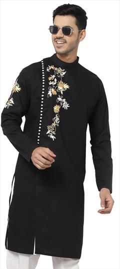 Black and Grey color Kurta in Cotton fabric with Embroidered work : 1798182