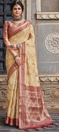 Traditional Red and Maroon color Saree in Art Silk, Silk fabric with South Weaving work : 1800106
