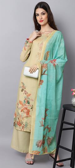Party Wear Yellow color Salwar Kameez in Cotton fabric with Palazzo Digital Print, Floral, Mirror work : 1804107