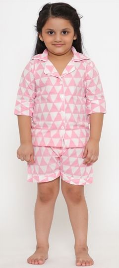 Pink and Majenta color Girls Night Suit in Cotton fabric with Printed work : 1805033