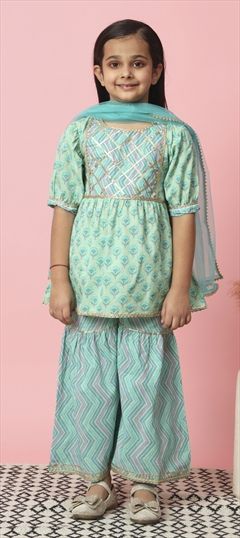 Green color Kids Salwar in Cotton, Net fabric with Floral, Gota Patti, Printed work : 1810809
