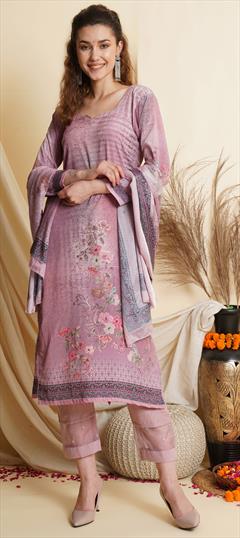 Festive, Party Wear Pink and Majenta color Salwar Kameez in Crepe Silk fabric with Straight Digital Print, Floral work : 1813611
