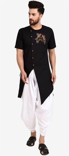 Black and Grey color Dhoti Kurta in Blended Cotton fabric with Embroidered work : 1815806