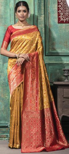 Traditional Gold color Saree in Art Silk, Silk fabric with South Weaving work : 1815884
