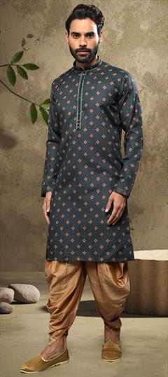 Green color Dhoti Kurta in Cotton fabric with Embroidered, Printed work : 1816869