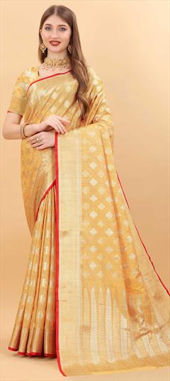 Traditional Gold color Saree in Art Silk, Silk fabric with South Weaving work : 1818238