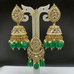 Green color Earrings in Metal Alloy studded with CZ Diamond & Gold Rodium Polish : 1818383