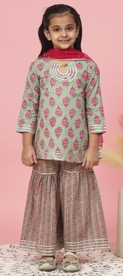 Green, Pink and Majenta color Kids Salwar in Cotton fabric with Gota Patti, Printed work : 1821002